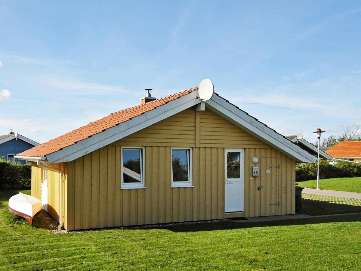 6 Person Holiday Home In Гелтинг Стая снимка